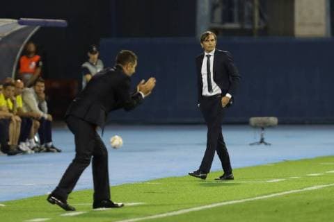 Zagreb, 20.9.2018. - Stadion Maksimir, UEFA EUROPA LEAGUE - 2018 19 SEASON GNK Dinamo Zagreb (dark-blue) - Fenerbahçe SK (yellow) 4:1, Group D - Matchday 1 Phillip Cocu (NED) 