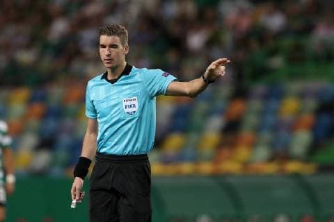 September 20, 2018 - Lisbon, Portugal - Referee Francois Letexier of France gestures during the UEFA Europa League Group E football match Sporting CP vs Qarabag at Alvalade stadium in Lisbon, on September 20, 2018. Sporting CP v Qarabag FK - UEFA Europa League - Group E  - ZUMAn230 20180920_zaa_n230_377 Copyright: xPedroxFiuzax