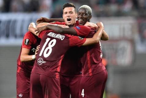 Football Europa League Group Stage 1 Gameday RB Leipzig FC Salzburg on 20 09 2018 in the Red Bull Arena in Leipzig The Salzburg players are happy about the victory DFL Regulations prohibit any use of images as image sequences or quasi video xTTx