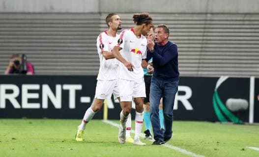 RB Leipzig Salzburg Soccer Euro League Leipzig 20 09 2018 Red Bull Arena Soccer UEFA Europa League RB Leipzig GER vs. FC Salzburg AUT 2 3 0 2 Pictured left Stefan Ilsanker 13 RB Leipzig Yussuf Poulsen 9 RB Leipzig and Head Coach Ralf Rangnick RB Leipzig UEFA Êregulations prohibit any use of images as image sequences and or quasi video