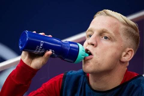 Donny van de Beek of Ajax during the UEFA Champions League group E match between Ajax Amsterdam and AEK FC at the Johan Cruijff Arena on September 19, 2018 in Amsterdam, The Netherlands UEFA Champions League 2018 2019 xVIxVIxImagesx xTomxBodexMultimediaxIVx 12187642