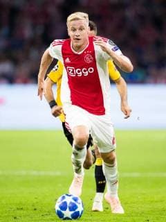 Donny van de Beek of Ajax during the UEFA Champions League group E match between Ajax Amsterdam and AEK FC at the Johan Cruijff Arena on September 19, 2018 in Amsterdam, The Netherlands UEFA Champions League 2018 2019 xVIxVIxImagesx xTomxBodexMultimediaxIVx 12187777