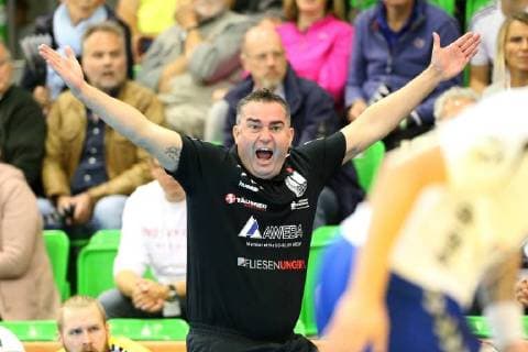 Coach Stephan Swat Aue gets upset when playing TUSEM Essen vs EHV Aue Handball 2 Bundesliga 21 09 2018 TUSEM Essen vs EHV Aue Handball 2 Bundesliga 21 09 2018 Muelheim an der Ruhr Copyright: xMarioxHommesx Eibner-Pressefotox EP_mhs