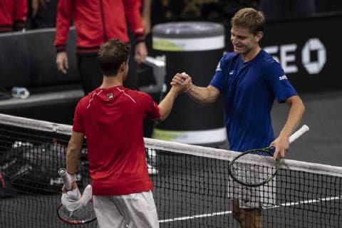September 21, 2018 - Chicago, Illinois, U.S - DAVID GOFFIN of Belgium shakes hands with DIEGO SCHWARTZMAN of Argentina after winning the third singles match on Day One of the Laver Cup at the United Center in Chicago, Illinois. Laver Cup Day 1 - ZUMAl140 20180921_zap_l140_088 Copyright: xShelleyxLiptonx