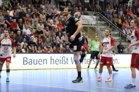 Norman Floedl HC ELbflorenz Dresden 17 free on goal ASV Hamm Westphalia vs HC Elbflorenz Dresden Handball 2 Bundesliga 22 09 2018 ASV Hamm Westphalia vs HC Elbflorenz Dresden Handball 2 Bundesliga 22 09 2018 Hamm Copyright: xEibner Jan_Strohdiekx EP_JSK
