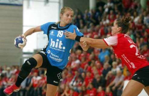 Bad Langensalza 22 09 2018 Sport Handball 1 Bundesliga Women Season 2018 19 Thuringia HC THC vs Buxtehuder SV BSV Jessica Oldenburg BSV and Emily Bölk THC