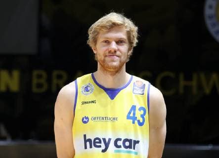 Scott Eatherton Braunschweiger Basketball Loewen