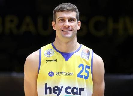 Joe Rahon Braunschweiger Basketball Loewen