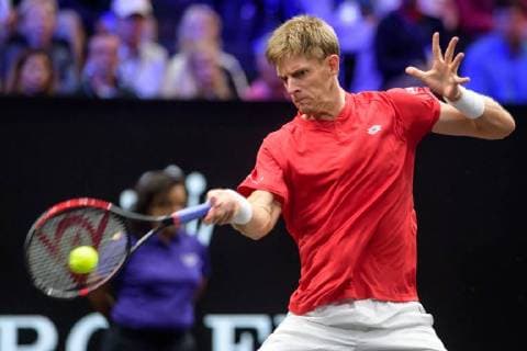 CHICAGO, IL - SEPTEMBER 23: Team World s Kevin Anderson of South Africa returns a ball to Team Europe s Alexander Zverev of Germany during a singles match on day three of the 2018 Laver Cup on September 23, 2018, at the United Center in Chicago, Illinois. Zverev beats Anderson 6-7(3) 7-5 10-7 . (Photo by Daniel Bartel Icon Sportswire) TENNIS: SEP 23 Laver Cup Icon180923042 EDITORIAL USE ONLY