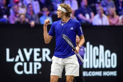 Sport Themen der Woche KW38 Sport Bilder des Tages CHICAGO, IL - SEPTEMBER 23: Team Europe s Alexander Zverev of Germany celebrates a point during a singles match on day three of the 2018 Laver Cup on September 23, 2018, at the United Center in Chicago, Illinois. Zverev beats Anderson 6-7(3) 7-5 10-7 . (Photo by Daniel Bartel Icon Sportswire) TENNIS: SEP 23 Laver Cup Icon180923048 EDITORIAL USE ONLY