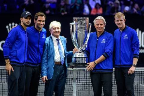 CHICAGO, IL - SEPTEMBER 23: Roger Federer, Rod Laver, and Bjorn Borg poses with Laver Cup trophy after the award ceremony on day three of the 2018 Laver Cup on September 23, 2018, at the United Center in Chicago, Illinois. Team Europe beat Team World 13-8. (Photo by Daniel Bartel Icon Sportswire) TENNIS: SEP 23 Laver Cup Icon180923064 EDITORIAL USE ONLY