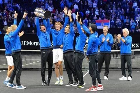 September 23, 2018 - Chicago, Illinois, United States - Team Europe poses with the trophy for the 2018 Laver Cup tennis event in Chicago. Tennis 2018: Laver Cup - ZUMAl132 20180923_zap_l132_027 Copyright: xChristopherxLevyx