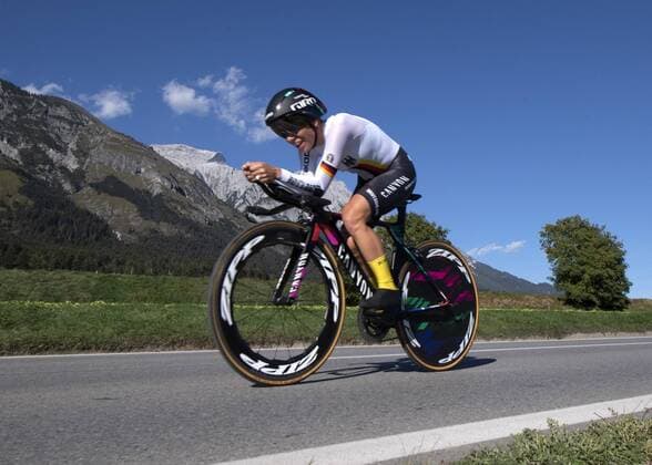 25 09 2018 Innsbruck AUT UCI Road Cycling World Cup 2018 Individual Time Trial Elite Ladies from Hall Wattens to Innsbruck 27 8 km Trixi Worrack GER Trixi Worrack of Germany during the Womens Individual Time trial from Hall to Innsbruck 27 8 km of the UCI Road World Championships 2018 Innsbruck Austria on 2018 09 25 Innsbruck  EX_REI