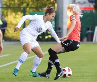CL VfL Women vs. Thor Womens Football Champions League 1 round return match VfL Wolfsburg vs. Thor KA picture shows Babett Peter VfL 8 Wolfsburg