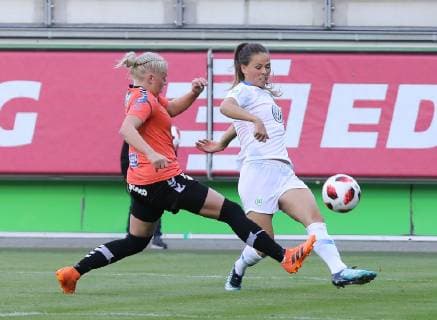 CL VfL Women vs. Thor Womens Football Champions League 1 round return match VfL Wolfsburg vs. Thor KA picture shows Sara Bjork Gunnarsdottir VfL 7 Wolfsburg