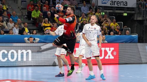 Jannik Kohlbacher RNL 80 Aleksandr Shkurinskiy Brest 9 Artsiom Kulak Brest 7 jump throw jump action Action Handball Champions League Rhein Neckar Löwen HC Meshkov Brest xozx