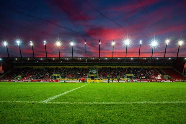26 09 2018 Soccer GER Season 2018 2019 2 Bundesliga 7 Gameday SSV Jahn Regensburg 1 FC Heidenheim View of the Hans Jakob grandstand and net grandstand during the match DFL REGULATIONS PROHIBIT ANY USE OF PHOTOGRAPH AS IMAGE SEQUENCES AND OR QUASI VIDEO