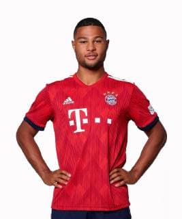 FUSSBALL 1. BUNDESLIGA SAISON 2018 2019 11.09.2018 Fototermin FC Bayern Muenchen: Serge Gnabry FOTO: ULMER Pressebildagentur Pool FC Bayern Muenchen xxNOxMODELxRELEASExx Fussball 1. Bundesliga 2018 2019: Fototermin beim FC Bayern Muenchen