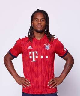 FUSSBALL 1. BUNDESLIGA SAISON 2018 2019 11.09.2018 Fototermin FC Bayern Muenchen: Renato Sanches FOTO: ULMER Pressebildagentur Pool FC Bayern Muenchen xxNOxMODELxRELEASExx Fussball 1. Bundesliga 2018 2019: Fototermin beim FC Bayern Muenchen