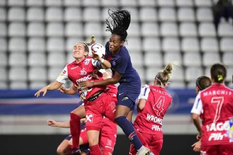 Fußball, Damen, CL, Paris Saint Germain - Sankt Pölten Spratzern Marie Antoinette Katoto (PSG) vs Melike Pekel (PSG) FOOTBALL : PSG vs FSK Sankt Polten Spratzern - UEFA ligue des champions feminine - 27 09 2018 JBAutissier Panoramic 