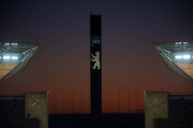 Soccer Berlin 29 09 2018 Season 2018 2018 1 Bundesliga DFL Hertha BSC Berlin FC Bayern Munich Illuminated bell tower with the Hertha logo and the Berlin bear Olympiapark olympiastadion sports facility In accordance with the requirements of the DFL German Football League, it is prohibited to take photos in the stadium and or from the game in the form of sequence images and or video-like photo series to be exploited or exploited DFL regulations prohibit any use of photographs as image sequences and or quasi video