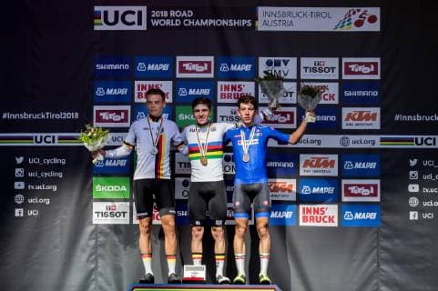 27 09 2018 Innsbruck AUT UCI Road bike World Championships 2018 Road race Juniors from Kufstein to Innsbruck 138 4 km in the image Podium Marius Mayrhofer of Germany Silver medal Remco Evenepoel of Belgium Gold medal Alessandro Fancellu of Italy Bronze medal Celebration during the road race of the Junior Men from Kufstein to Innsbruck 138 4 km of the UCI Road World Championships 2018 Innsbruck Austria on 2018 09 27 Innsbruck  EX_SPIDA