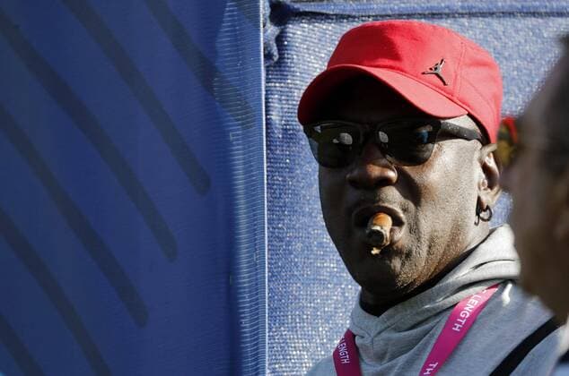 Sport Themen der Woche KW39 Sport Bilder des Tages Former US basketball player Michael Jordan attends the Ryder Cup 2018 at The Golf National in Guyancourt, near Paris, France, 29 September 2018. Ryder Cup 2018 !ACHTUNG: NUR REDAKTIONELLE NUTZUNG!  Copyright: xLUISxTEJIDOx SAINT 20180929-636738515146987697