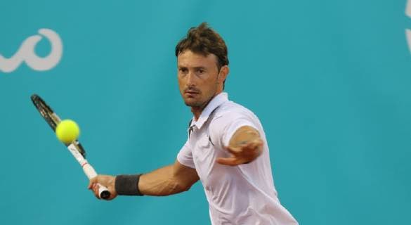 The tennis player Juan Carlos Ferrero has been proclaimed champion of the third edition of the Senior Masters Cup that has been played during this weekend at Puente Romano He has done it after prevailing in the final to the Russian Marat Safin by 6 3 and 6 4 in one passionate final of pure tennis Ferrero is added to the palmares of the event marbelli which were already John McEnroe and Carlos Moya photos Lorenzo Carnero cordonpress  xLORENZOxCARNERO CORDONPRESSx xx