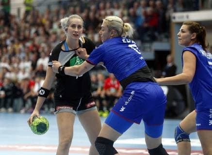 Nordhausen 30 09 2018 Sport Handball Internationals Women Season 2018 19 Germany GER vs Russia Mia Zschoke GER Anna Sen RUS and Ekaterina Matlashova RUS
