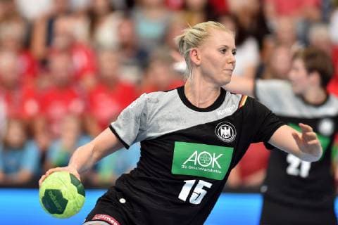 Kim Naidzinavicius Germany SG BBM Bietigheim at the throw GER Germany Russia Handball Laender match National team Women Test match 30 09 2018 GER Germany Russia Handball Laender match Women 30 09 2018 Nordhausen Copyright: xEIBNER RolandxSippelx EP_RSL