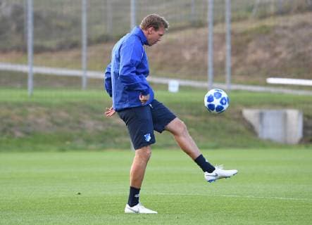01 10 2018 xmeix Football UEFA Champions League TSG 1899 Hoffenheim Training and Press Conference emspor v l Hoffenheim coach Julian Nagelsmann TSG 1899 Hoffenheim DFL DFB REGULATIONS PROHIBIT ANY USE OF PHOTOGRAPHS as IMAGE SEQUENCES and or QUASI VIDEO Sinsheim prio:1