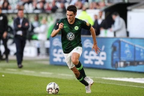 Josip Brekalo VfL Wolfsburg 1 Soccer Bundesliga Season 2018 2019 VfL Wolfsburg vs. Borussia Mönchengladbach at the Volkswagen Arena in Wolfsburg Cut Out Action Germany Soccer Man Men 29 09 2018 In accordance with the requirements of the DFL German Football League, it is prohibited to take photos in the stadium and or from the game in the form of sequence images and or video-like photo series to be exploited or exploited DFL regulations prohibit any use of photographs as image sequences and or quasi video