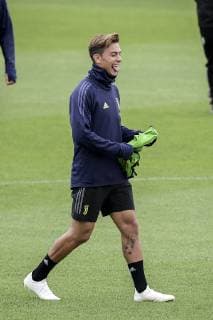 Fußball, CL, Juventus Turin Training Photo LaPresse Marco Alpozzi October 01, 2018 Turin (Italy) soccer Juventus FC training before Juventus vs Real Madrid - Champions League group stage - Group H - Stadio Allianz Stadium In the pic: Paulo Dybala (Juventus F.C.);  Copyright: xMarcoxAlpozzi LaPresse LaPresse x