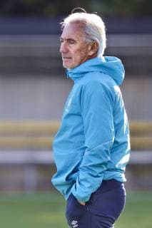 Sport Bilder des Tages EINDHOVEN, 02-10-2018, PSV Philips Stadium , UEFA Champions League season 2018 2019 , PSV training before PSV - Inter . PSV assistant Bert van Marwijk during the last training before PSV - Inter . PSV training before Inter  x2515013x