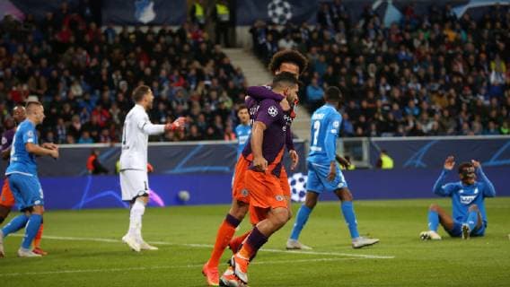 1 1 equalizer by Sergio Agueero Agüero 10 Manchester City goaljubel TSG 1899 Hoffenheim vs Manchester City Groupe F Matchday 2 October 02 2018 Wirsol Rhein Neckar Arena Germany YmdY DFL regulations prohibit any use of images as image sequences or quasi video TSG 1899 Hoffenheim Manchester City