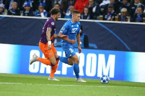 TSG 1899 Hoffenheim vs. Kyle Walker Manchesteer City TSG 1899 Hoffenheim vs. Manchester City Soccer Champions League 02 10 2018 TSG 1899 Hoffenheim vs. Manchester City Soccer Champions League 02 10 2018 Hoffenheim Copyright: xEIBNER AlexanderxNeisx EP_ANS