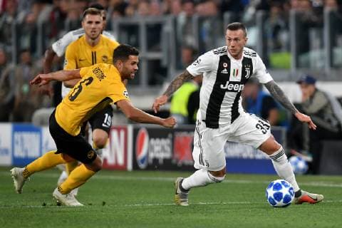 Leonardo Bertone of Young Boys Federico Bernardeschi of Juventus Torino 02-10-2018 Juventus Stadium Football Calcio Uefa Champions League 2018 2019 Group H Juventus - Young Boys Foto Andrea Staccioli Insidefoto AndreaxStaccioli
