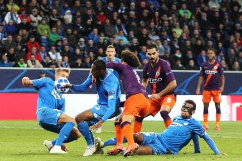 02 10 2018 xtvx Football UEFA Champions League TSG 1899 Hoffenheim Manchester City FC emspor v l Duel duel tackle compete Joshua Brenet TSG 1899 Hoffenheim Leroy Sane Manchester City DFL DFB REGULATIONS PROHIBIT ANY USE OF PHOTOGRAPH as IMAGE SEQUENCES and or QUASI VIDEO Sinsheim