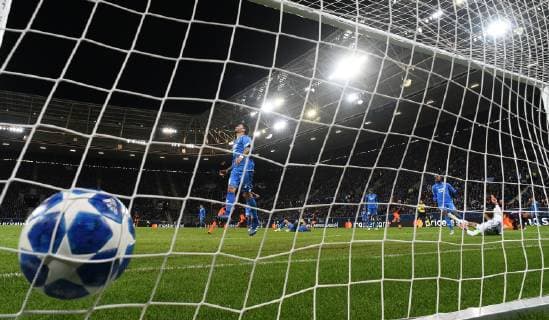 02 10 2018 xfux Soccer UEFA Champions League TSG 1899 Hoffenheim Manchester City FC emporer Oliver Baumann TSG 1899 Hoffenheim David Silva Manchester City FC Goal scored Goal scored for 1 2 Sinsheim