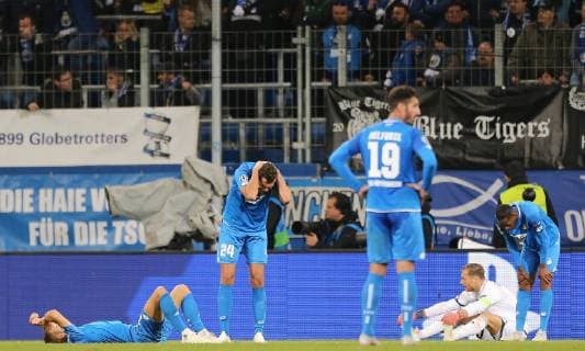 02 10 2018 xtvx Football UEFA Champions League TSG 1899 Hoffenheim Manchester City FC emspor vl Goal scored Goal to score 1 2 David Silva Manchester Justin Hoogma TSG 1899 Hoffenheim disappointed disappointed looking dissapointed DFL DFB REGULATIONS PROHIBIT ANY USE OF PHOTOGRAPHS as IMAGE SEQUENCES and or QUASI VIDEO Sinsheim