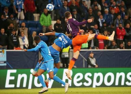 Justin HOOGMA 24 1899 Hoffenheim Aymeric Laporte 14 Manchester City UEFA Champions League TSG 1899 Hoffenheim vs Manchester City Groupe F Matchday 2 October 02 2018 Wirsol Rhein Neckar Arena Germany YmdY DFL regulations prohibit any use of images as image sequences or quasi video TSG 1899 Hoffenheim Manchester City