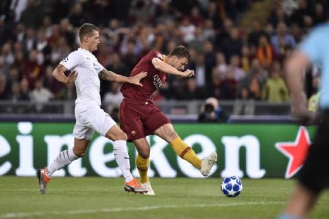 Edin Dzeko of AS Roma scores first goal during the UEFA Champions League group stage match between Roma and FC Viktoria Plzen at Stadio Olimpico, Rome, Italy on 2 October 2018. Copyright: xGiuseppexMaffiax 21460003