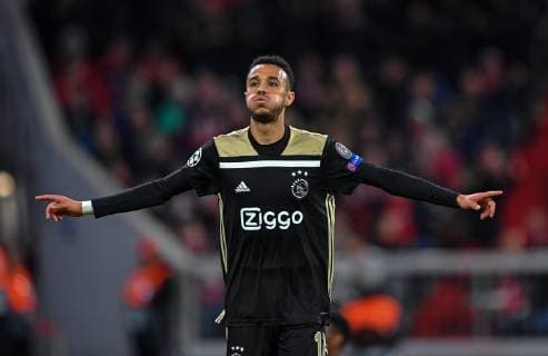 Sport Bilder des Tages SOCCER - UEFA CL, Bayern vs Ajax MUNICH,GERMANY,02.OCT.18 - SOCCER - UEFA Champions League, FC Bayern Muenchen vs AFC Ajax Amsterdam. Image shows Noussair Mazraoui (Ajax). GEPAxpictures xHansxOsterauer