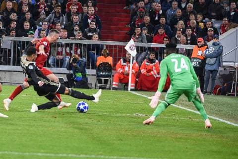 Franck Ribery FC Bayern Muenchen 7 does not match FC Bayern Muenchen Ajax Amsterdam Soccer Champions League 02 10 2018 Muenchen Bayern Germany Copyright: xkolbert-press BurghardxSchreyerx