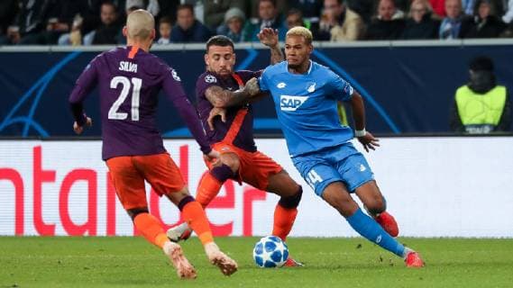 v li David Josue Jimenez Silva ManCity 21 Nicolas Otamendi ManCity 30 Joelinton Cassio Apolinario de Lira Joelinton Hoffenheim 34 Duel duel tackle tackling Dynamics Action Action Soccer UEFA Champions League TSG 1899 Hoffenheim Manchester City FC xozx