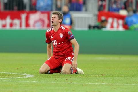 Thomas Mueller FC Bayern Muenchen 25 on the ground FC Bayern Muenchen vs. AFC Ajax Amsterdam Soccer Champions League Group stage 02 10 2018 FC Bayern Muenchen vs. AFC Ajax Amsterdam Soccer Champions League Group stage 02 10 2018 Muenchen Copyright: xLanger Eibner-Pressefotox EP_EER
