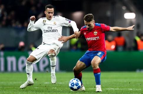 MOSCOW, RUSSIA - OCTOBER 2, 2018: Real Madrid s Lucas Vazquez (L) and CSKA Moscow s Nikola Vlasic fight for the ball in their 2018 19 UEFA Champions League Group G Round 2 football match at Luzhniki Stadium. Anton Novoderezhkin TASS  TS0923E5