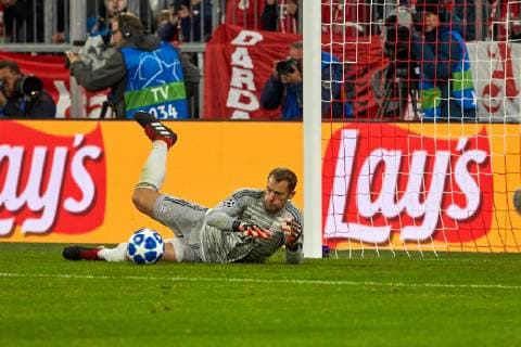 Muenchen Germany 02 10 2018 UEFA Champions League 2018 19 Season Preliminary Group E Match 02 FC Bayern Munich Muenchen Ajax Amsterdam Goalkeeper Manuel Neuer FCB in action DeFodi501