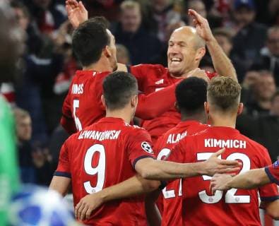 Champions League Match FC Bayern Munich Ajax Amsterdam 1 1 Jubel at Bayern after the 1 0 left Mats Hummels right Arjen Robben DFL regulations prohibit any use of images Munich Bayern Germany Allianz Arena