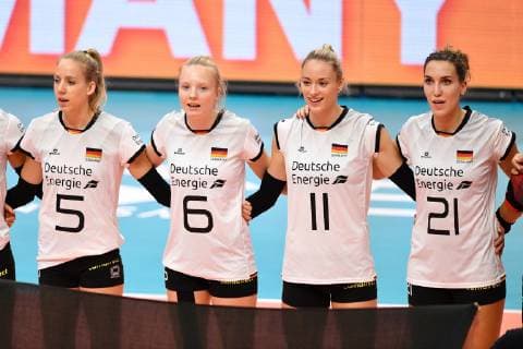 (L-R) Jana Poll, Jennifer Geerties, Louisa Lippmann, Ivana Vanjak (GER), OCTOBER 3, 2018 - Volleyball : FIVB Volleyball Women s World Championship WM Weltmeisterschaft Japan 2018 First round Pool A match between Mexico 0-3 Germany at Yokohama Arena in Kanagawa, Japan.  (87147051)